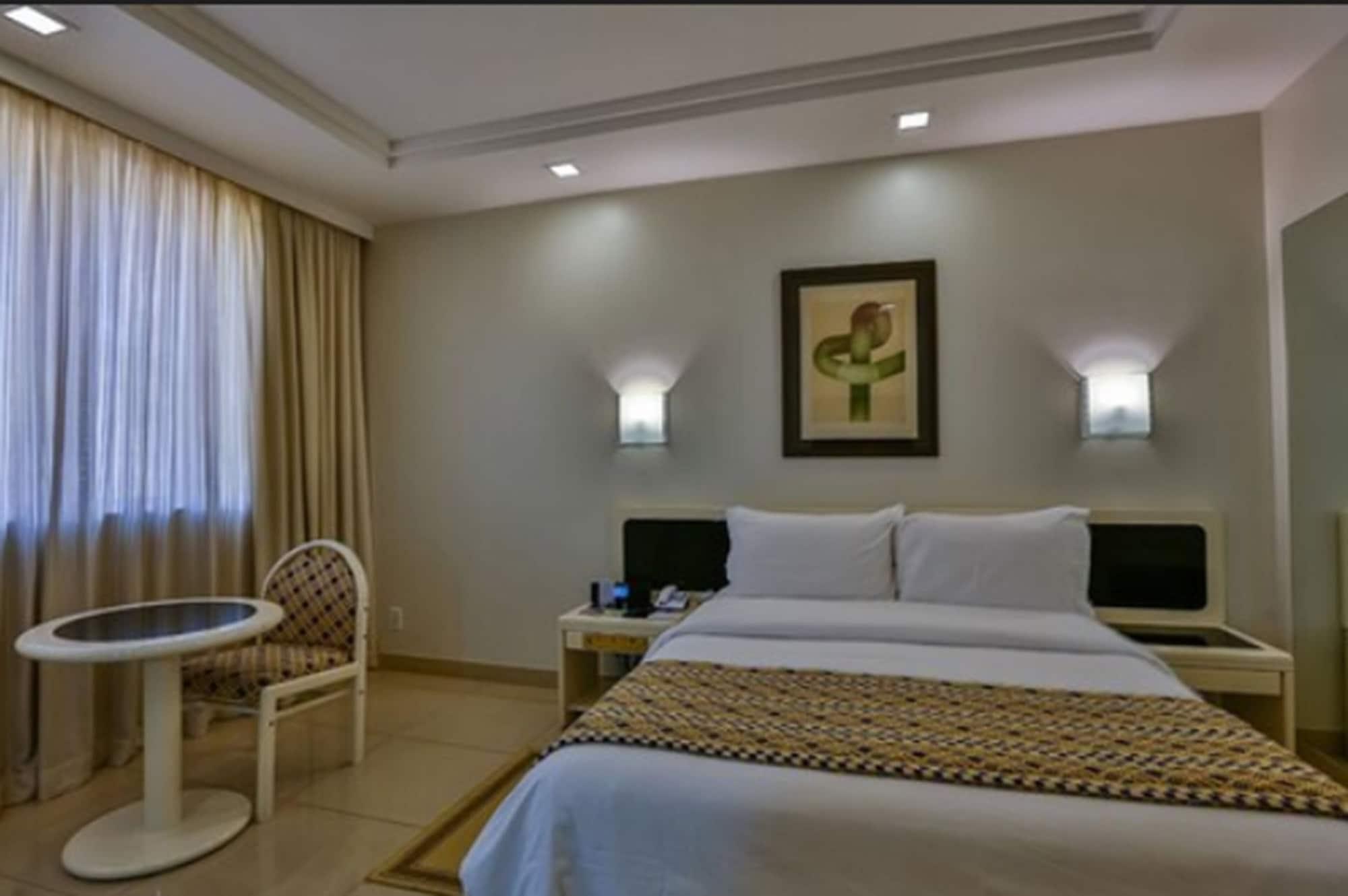 Castro's Park Hotel Goiânia