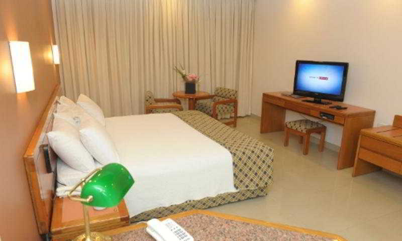 Hotel Castro's Park 4*
